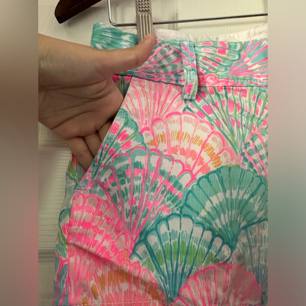 NWOT Lilly Pulitzer Oh Shello Vibrant Pink Blue Shell Shorts Womens size 0 - Picture 5 of 10